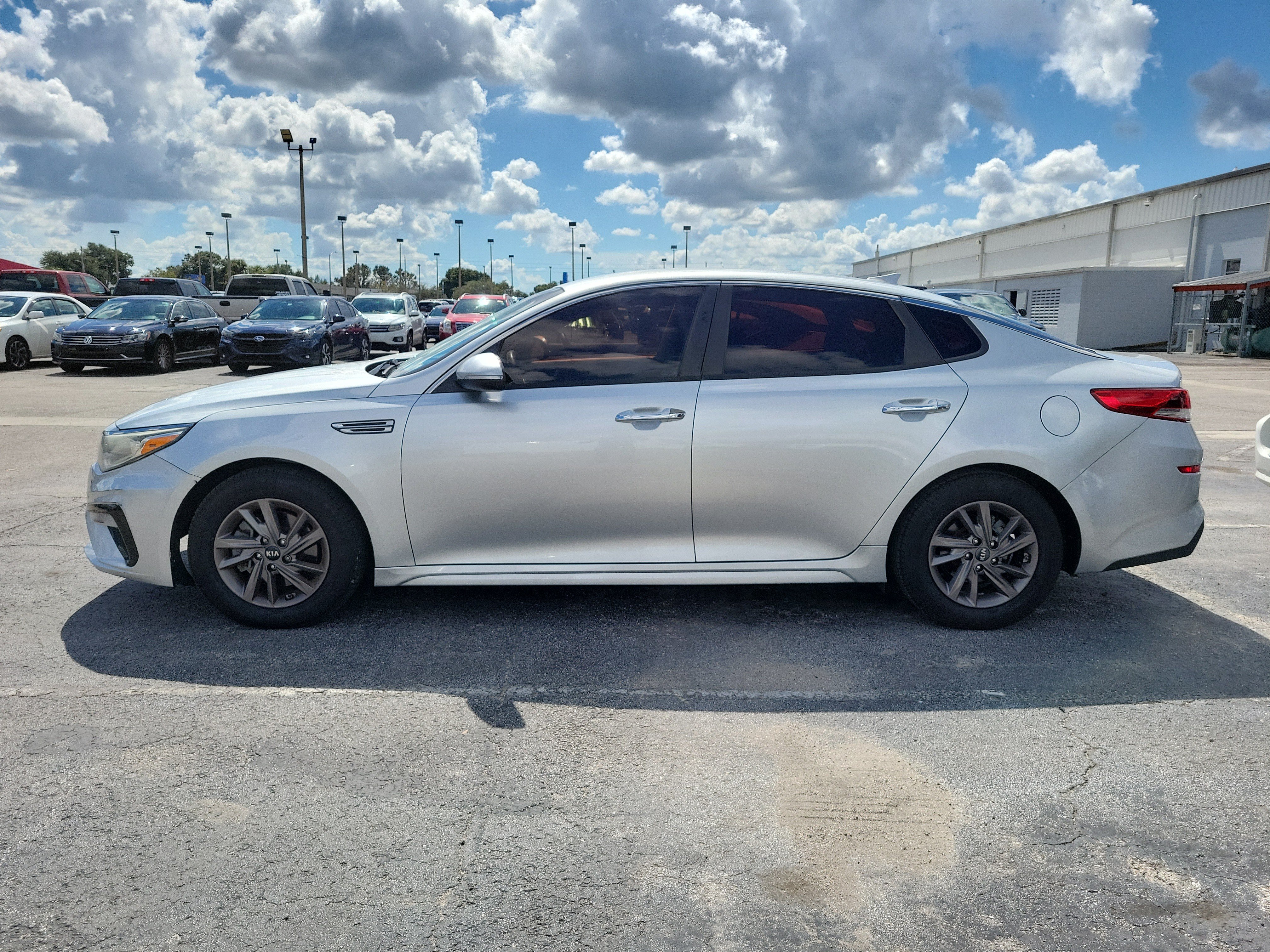 Used 2020 Kia Optima LX FWD image 4