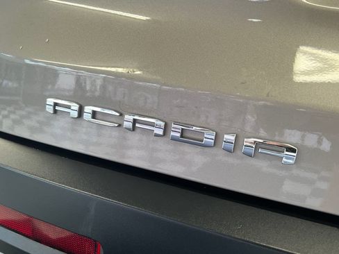 Used 2023 GMC Acadia SLE w/ Driver Convenience Package AWD/4WD image 12
