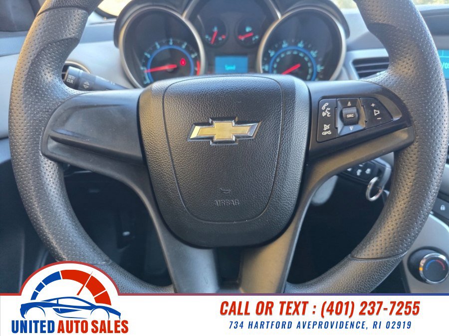 Used 2012 Chevrolet Cruze LS w/ Connectivity Package FWD image 17