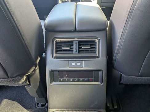 Used 2025 MAZDA CX-90 3.3 Turbo w/ Premium Sport Pkg image 28