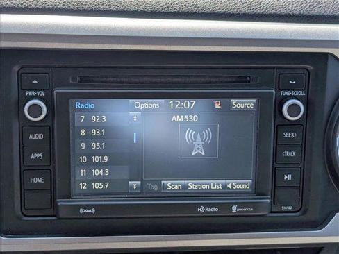 Used 2017 Toyota Tacoma SR5 w/ Tow Package image 13