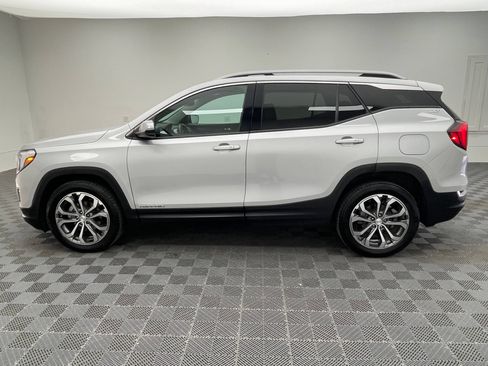 Used 2021 GMC Terrain SLT AWD/4WD image 12
