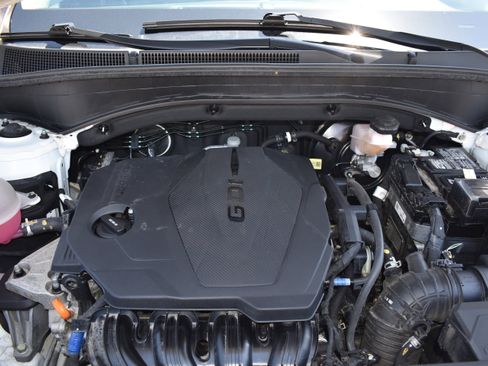 Used 2023 Hyundai Santa Fe SEL image 33