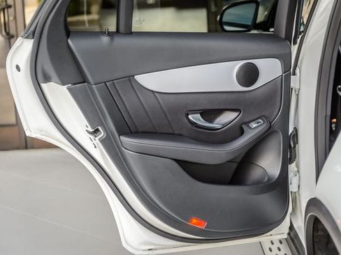 Used 2019 Mercedes-Benz GLC 300 image 48