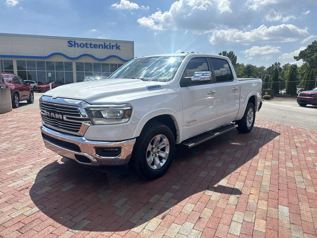 Used 2019 RAM 1500 Laramie AWD/4WD image 1