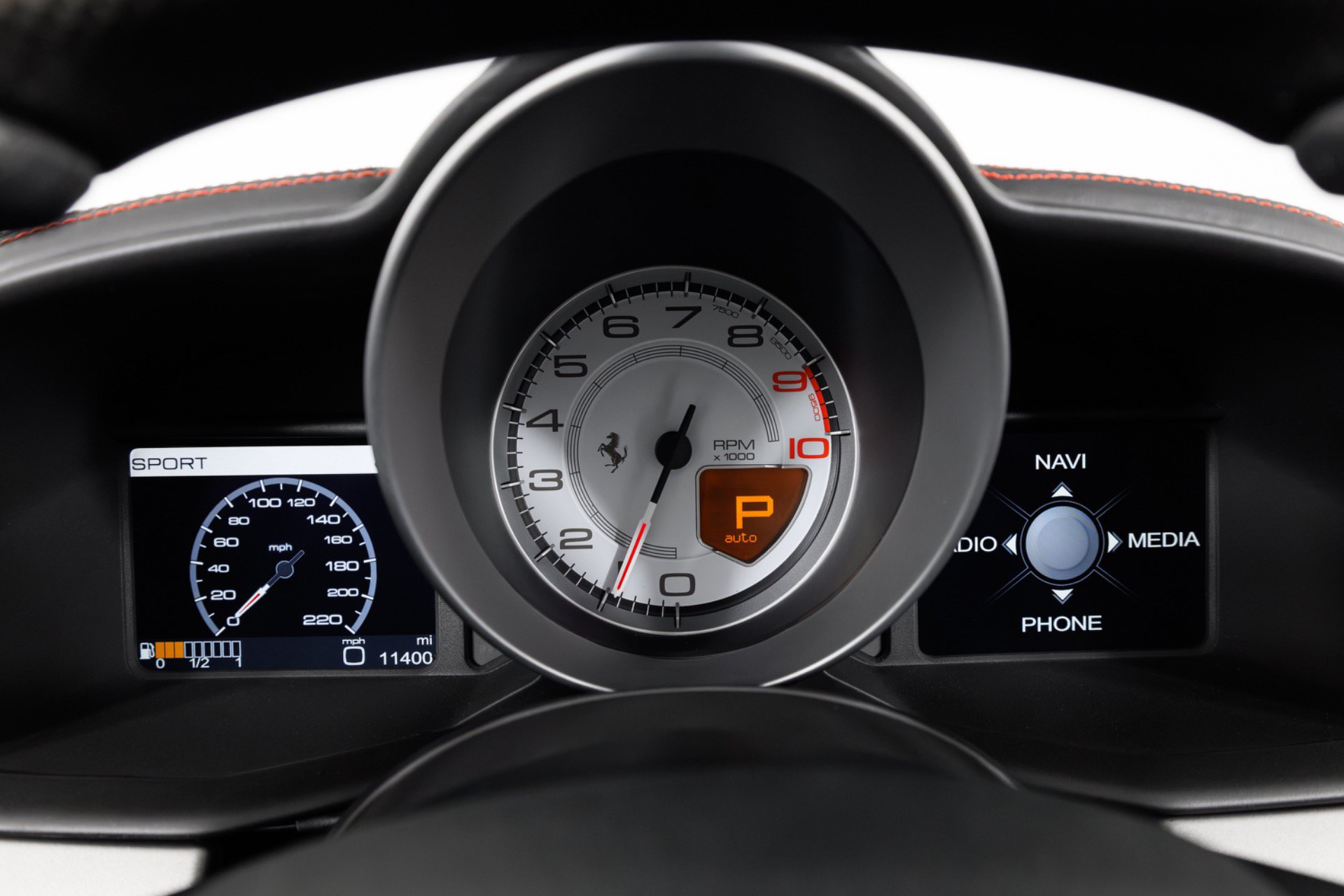 Used 2013 Ferrari 458 Spider RWD image 22