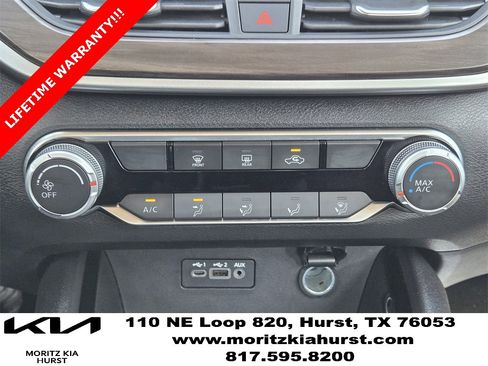 Used 2024 Nissan Altima 2.5 SV image 21