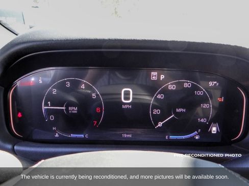 Used 2023 Jeep Grand Wagoneer Series II image 11