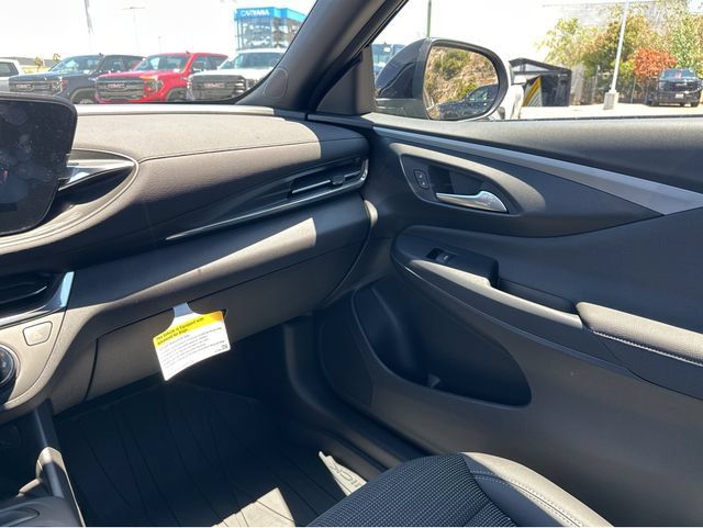New 2025 Buick Envista Preferred w/ Convenience I Package FWD image 16