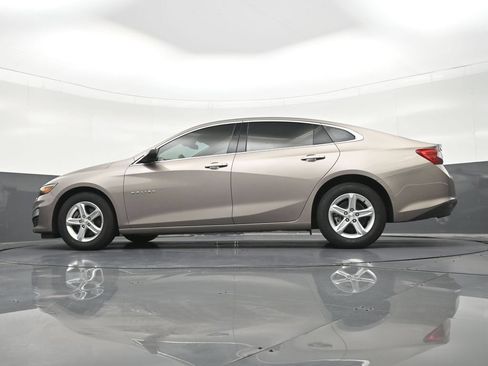 Used 2024 Chevrolet Malibu LS FWD image 29