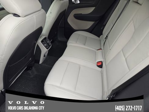 New 2026 Volvo XC40 B5 Ultra w/ Protection Package Premier AWD/4WD image 29