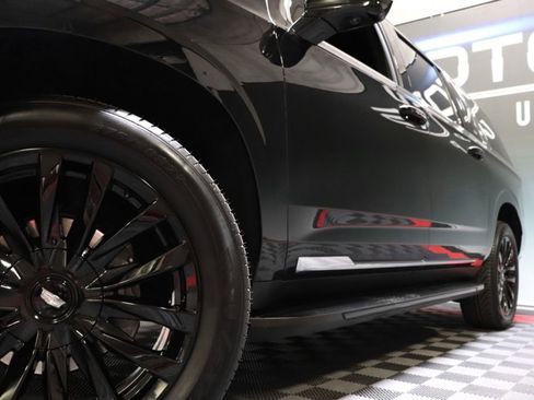 Used 2021 Cadillac Escalade ESV Luxury image 74