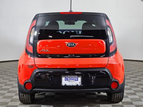 Used 2016 Kia Soul + w/ Designer's Package FWD image 4