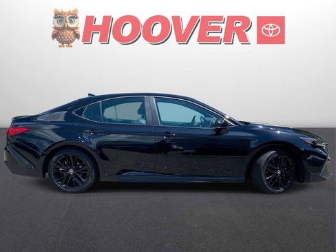 Used 2025 Toyota Camry SE w/ Multimedia Upgrade Package FWD image 2