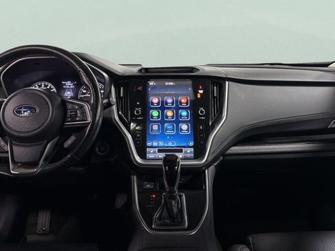 Used 2021 Subaru Outback Limited image 31