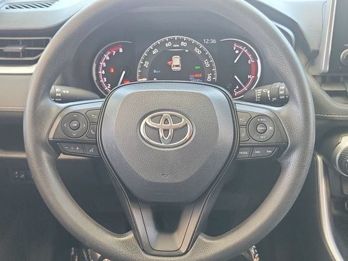 Used 2024 Toyota RAV4 XLE FWD image 23