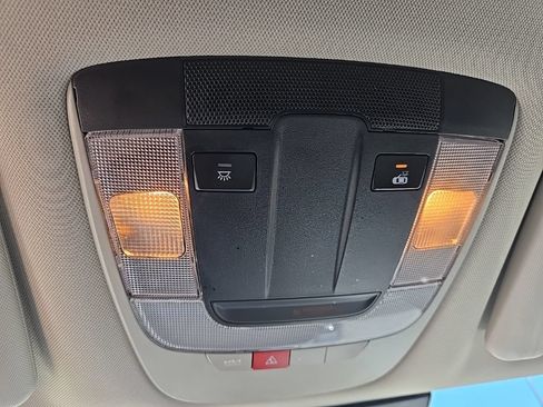 Used 2023 Kia Sportage EX AWD/4WD image 33