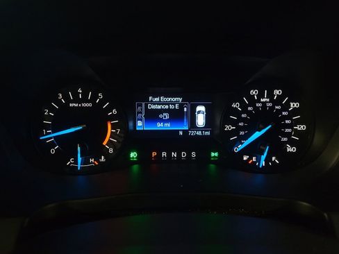Used 2017 Ford Explorer XLT FWD image 23