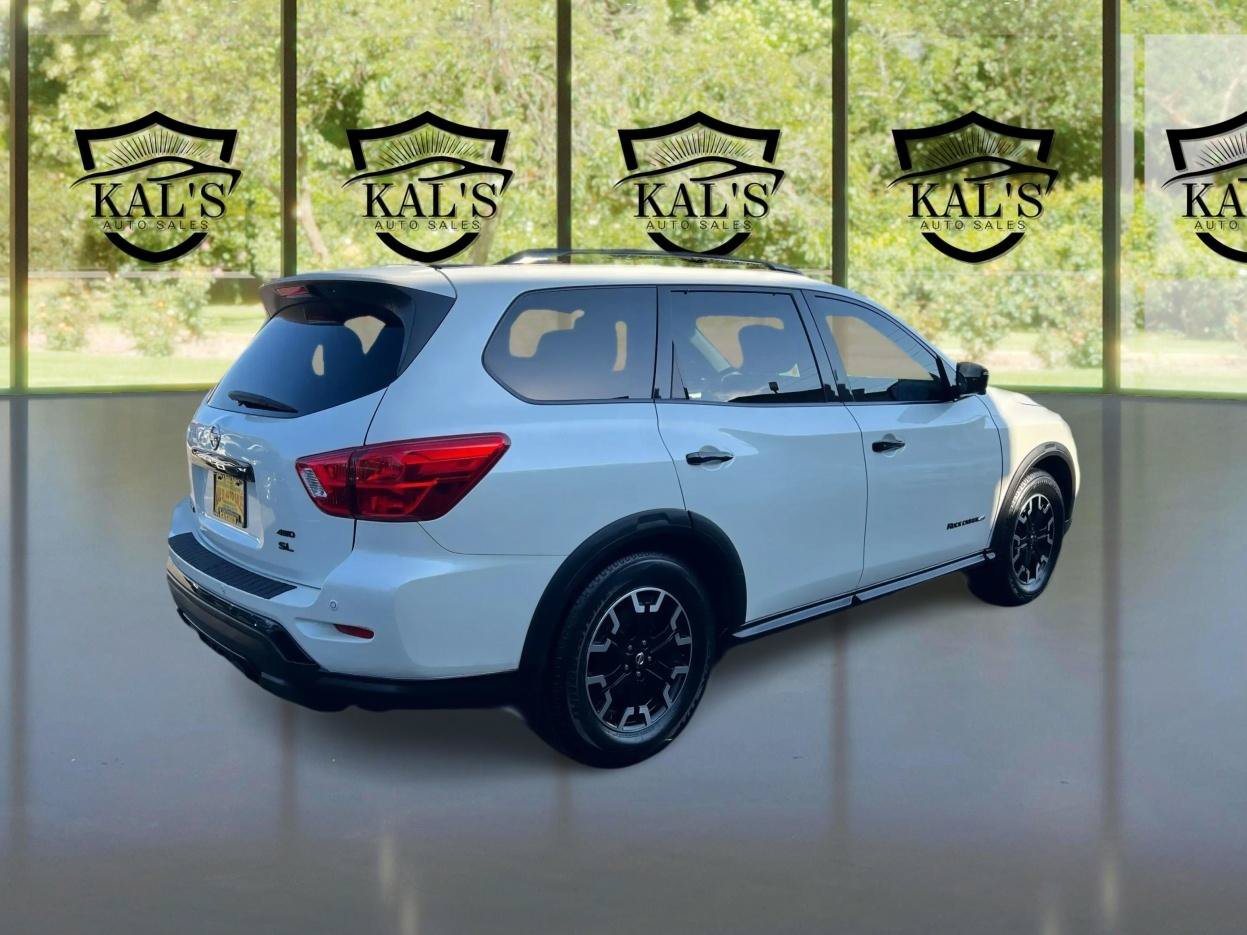 Used 2020 Nissan Pathfinder SL AWD/4WD image 5