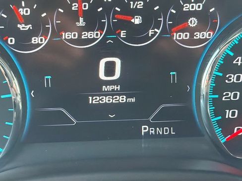 Used 2017 Chevrolet Tahoe LT w/ LT Midnight Edition AWD/4WD image 14