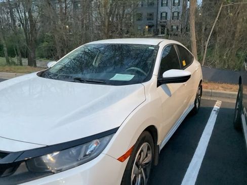 Used 2020 Honda Civic LX image 10