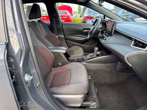 Used 2024 Toyota Corolla SE w/ SE Premium Package FWD image 18