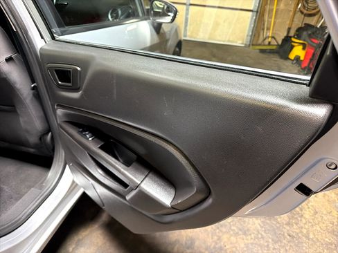 Used 2018 Ford Fiesta SE w/ Equipment Group 201A image 20