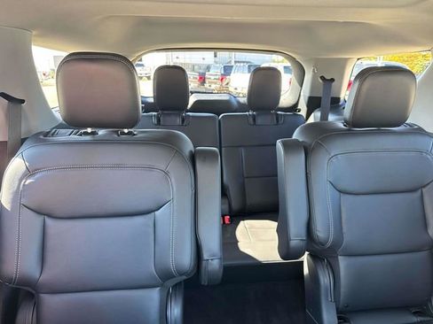 Used 2023 Ford Explorer XLT w/ Equipment Group 202A image 12