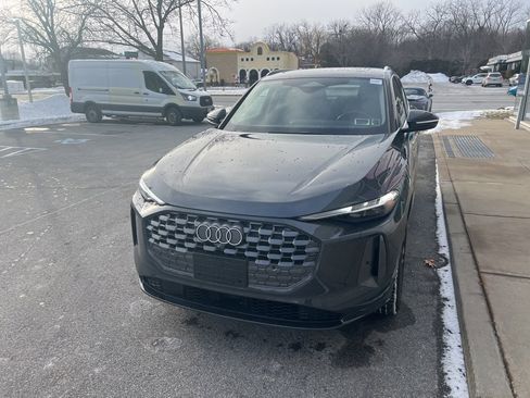 Used 2025 Audi Q5 Premium Plus image 52