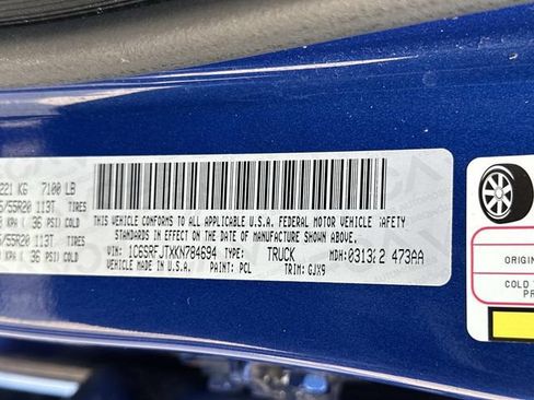 Used 2019 RAM 1500 Laramie AWD/4WD image 32