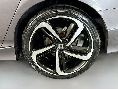 Used 2019 Honda Accord Sport image 37