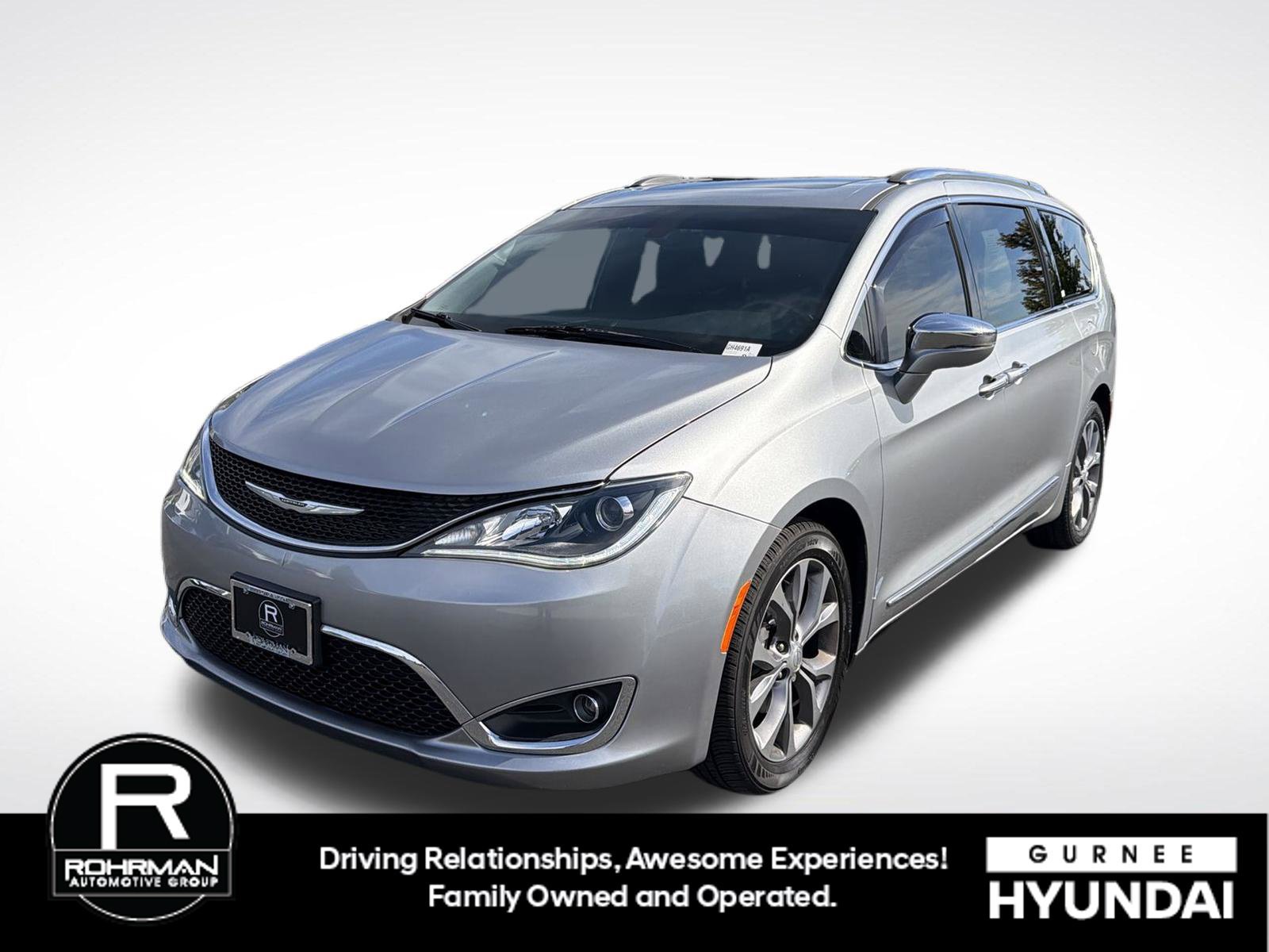 Used 2020 Chrysler Pacifica Limited FWD image 4