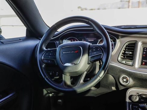 Used 2018 Dodge Challenger SXT image 16