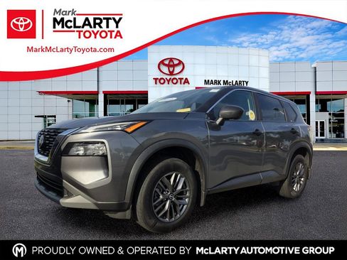 Used 2023 Nissan Rogue S AWD/4WD image 1