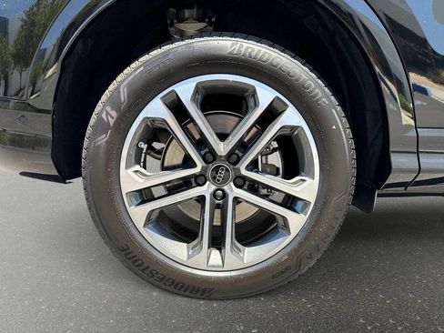 Certified 2025 Audi Q5 Premium Plus w/ Premium Plus image 8