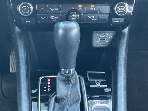 Used 2024 Jeep Compass Latitude AWD/4WD image 21