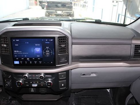 Used 2025 Ford F150 XLT w/ Equipment Group 301A Standard AWD/4WD image 26
