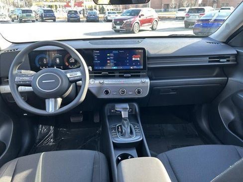 New 2026 Hyundai Kona SE image 44