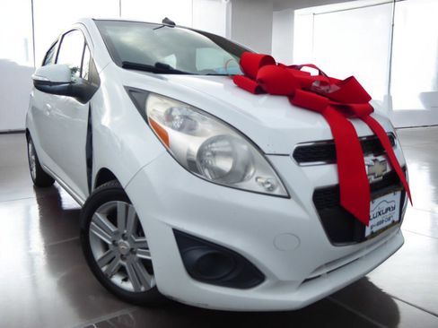 Used 2014 Chevrolet Spark LT image 1