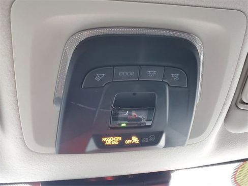 Used 2024 Toyota Corolla LE image 31