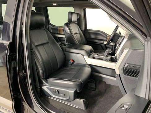 Used 2020 Ford F150 Lariat w/ Equipment Group 502A Luxury image 40