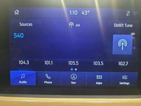 Used 2021 Ford Escape Titanium w/ Titanium Premium Package FWD image 25