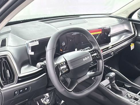 New 2026 Kia Sorento EX AWD/4WD image 36