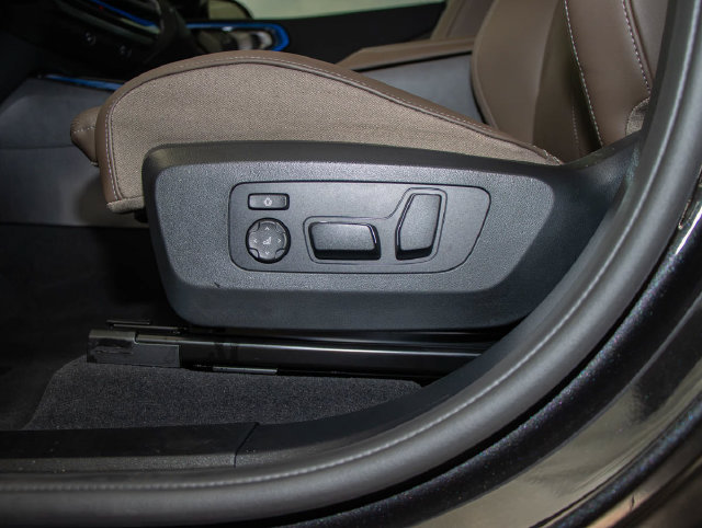 Used 2026 BMW X3 M50 AWD/4WD image 14