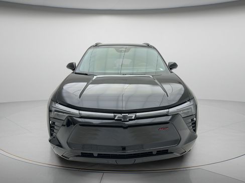 Used 2025 Chevrolet Blazer EV RS AWD/4WD image 6
