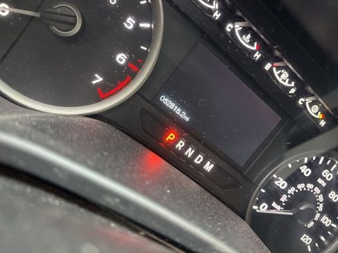 Used 2019 Ford F150 XLT w/ Equipment Group 302A Luxury image 17