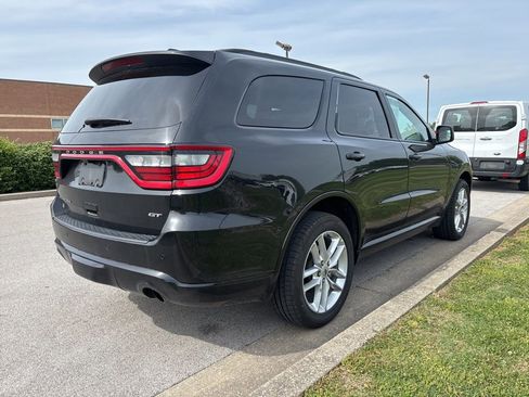 Used 2024 Dodge Durango GT AWD/4WD image 3
