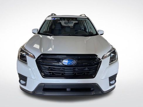 Certified 2023 Subaru Forester Premium AWD/4WD image 9