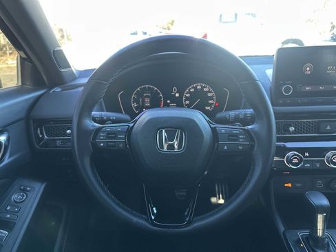 Used 2024 Honda Civic Sport image 11