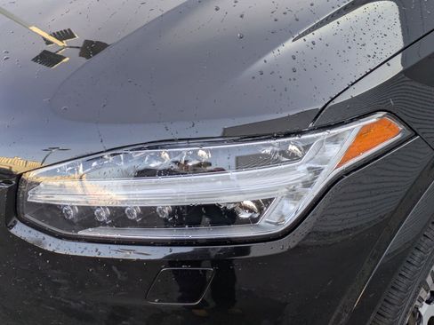 Certified 2023 Volvo XC90 T8 Plus w/ Protection Package Premier image 10